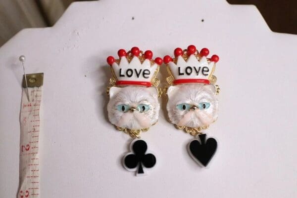 SOLD! 5526 Runway Baroque Enamel Cat Crown Simple Earrings - Image 7