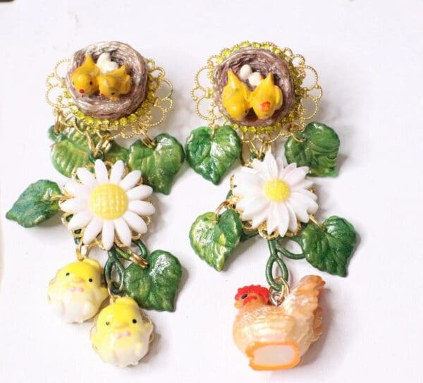 SOLD! 5589 Hand Painted Irregular Chicks Rooster Daisy Statement Earrings - Image 4