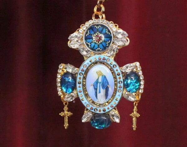SOLD! 5772 Virgin Mary Church Cross Cameo Massive Pendant