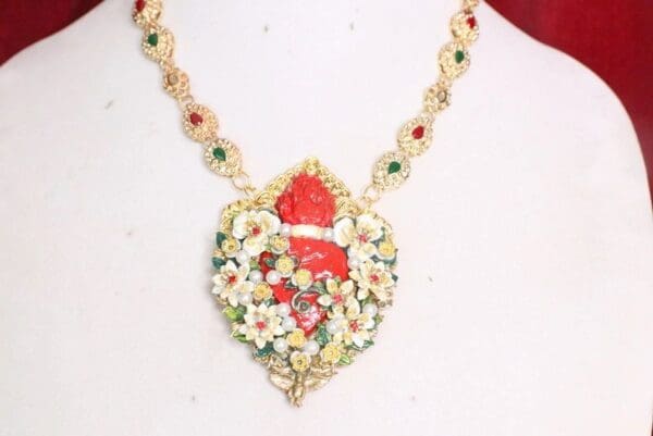 SOLD! 5836 Baroque Hand Painted Sacred Heart Flower Blossom Pendant Necklace - Image 7