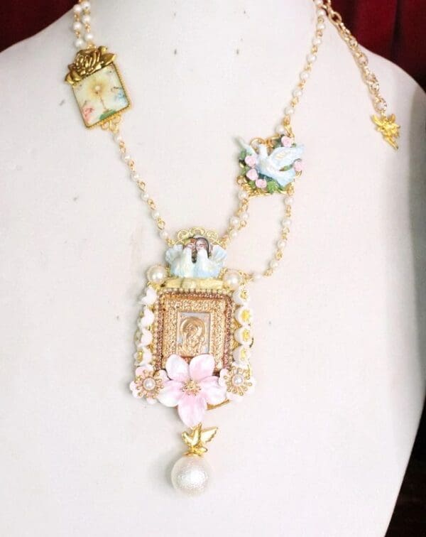 SOLD! 5838 Virgin Mary Icon Doves Pearl Pendant Necklace - Image 2