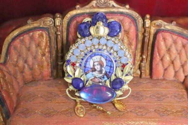 SOLD! 5931 Virgin Mary Round Genuine Sapphire Opal Gemstone Cameo Massive Brooch - Image 4