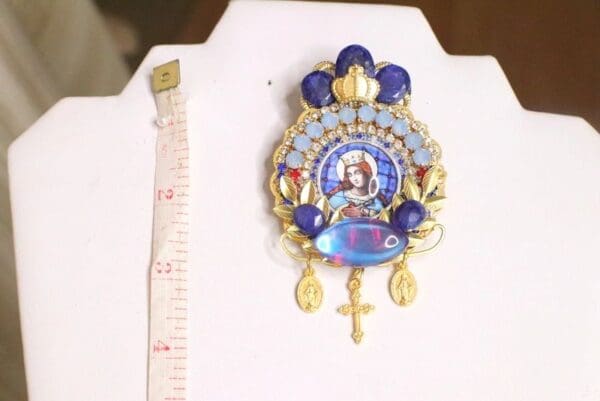 SOLD! 5931 Virgin Mary Round Genuine Sapphire Opal Gemstone Cameo Massive Brooch - Image 6
