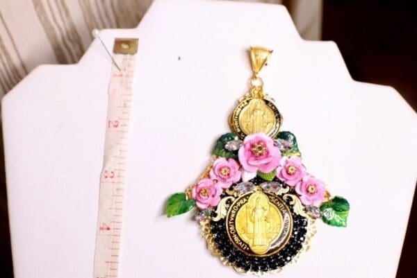 SOLD! 5974 Virgin Mary Pink Gold Roses Massive Pendant - Image 7