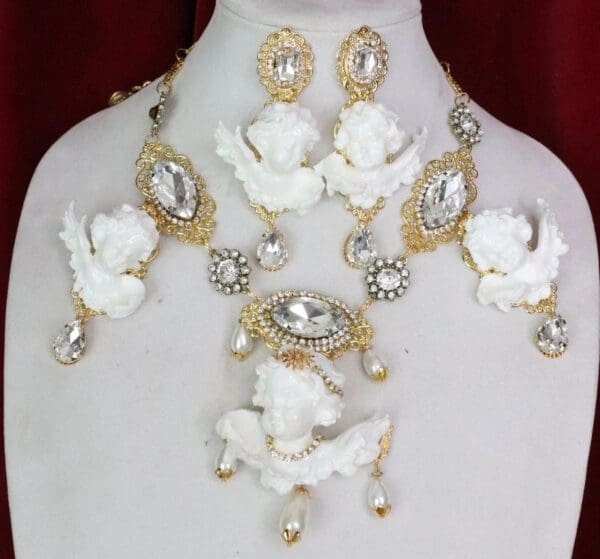 SOLD! 6033 "Fashion Sinner" Baroque White Chubby Cherubs Angels Clear Crystal Necklace