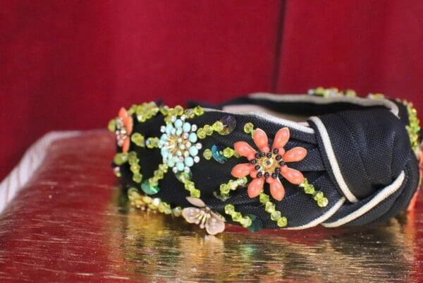 SOLD! 6048 Baroque Flower Beaded Knot Black Elegant Headband - Image 6
