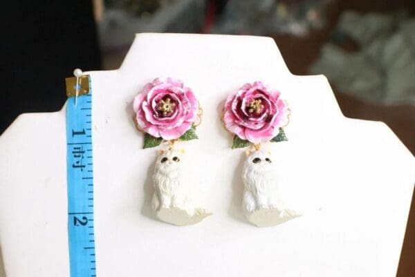 SOLD! 6075 Baroque 3D Effect Hand Painted Roses Cats Adorable Statement Earrings - Image 6