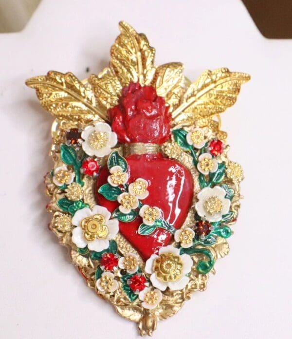 SOLD! 6124 Baroque Sacred Heart Glitter Brooch