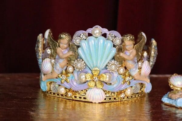 SOLD! 6158 Baroque Hand Painted Cherubs Seahorse Shell Nautical Marine Crown - Image 4