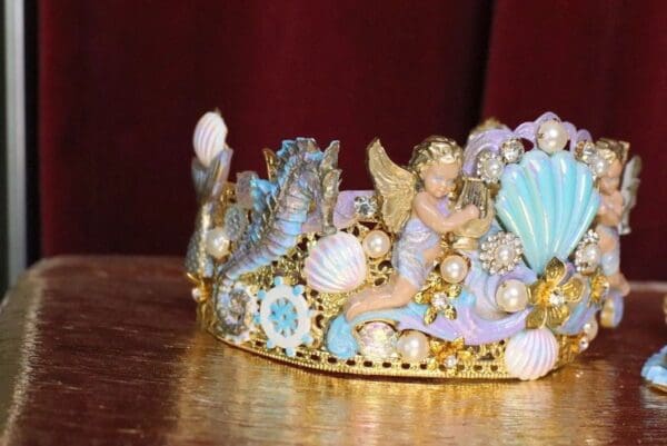 SOLD! 6158 Baroque Hand Painted Cherubs Seahorse Shell Nautical Marine Crown - Image 10