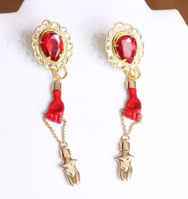 SOLD! 6169 Baroque Runway 2019 Red Hands Studs Earrings - Image 3