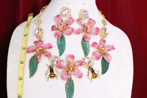 SOLD! 6201 Set Of Enamel Orchids Leaf Bee Flowers Pink Rhinestone Massive Necklace+ Earrings - Image 8