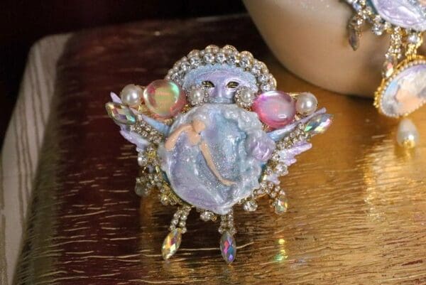 SOLD! 6221 Art Nouveau Pearlish Purple Winged Goddess Cuff Bangle - Image 8