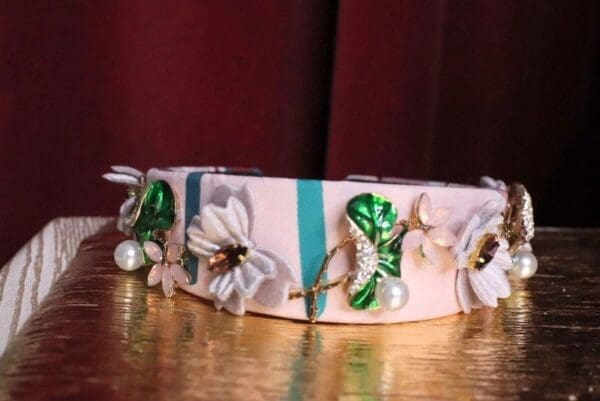 SOLD! 6229 Baroque Runway Elegant Pink Headband