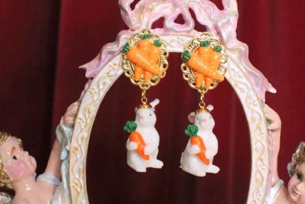 SOLD! 6234 Adorable 3D Effect Art Jewelry Bunny Carrots Statement Earrings - Image 7