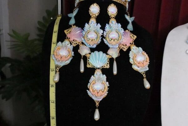 SOLD! 6236 Hand Painted Baroque Mermaids Coral Reef Massive Necklace - Image 5