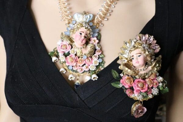 SOLD! 6270 Baroque Hand Painted Vivid Chubby Cherub Angel Fuchsia Roses Brooch - Image 5