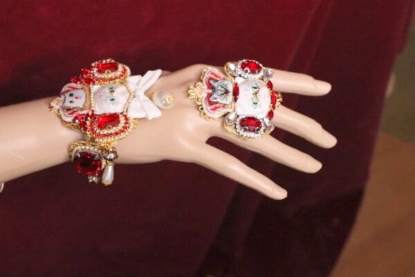 SOLD! 6276 Baroque Enamel Cat Runway Massive Cocktail Adjustable Ring - Image 6