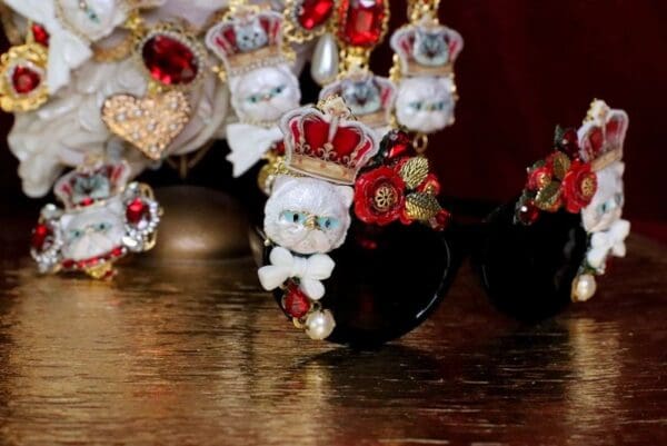 SOLD! 6291 Baroque Enamel Cats Crown Embellished Sunglasses - Image 4