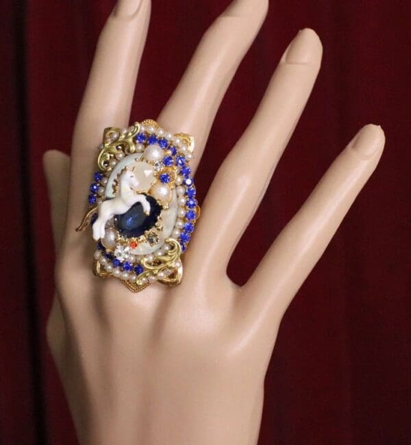 SOLD! 6301 Genuine Huge Mother Of Pearls Unicorn Cocktail Adjustable Ring - Image 5