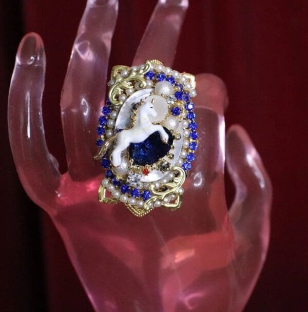 SOLD! 6301 Genuine Huge Mother Of Pearls Unicorn Cocktail Adjustable Ring - Image 9