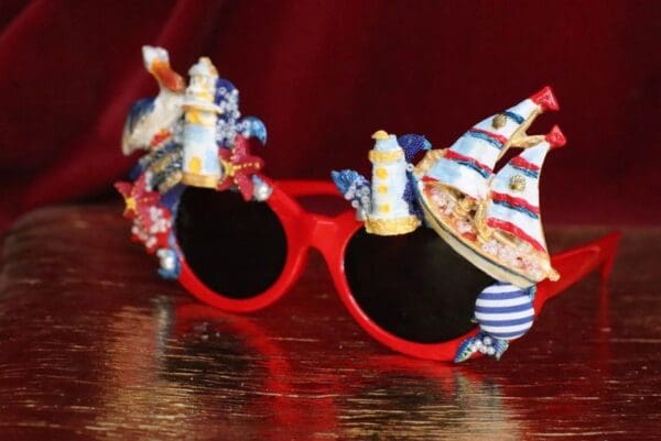 SOLD! 6333 Nautical Pelican Ship Embellished Sunglasses - Image 3