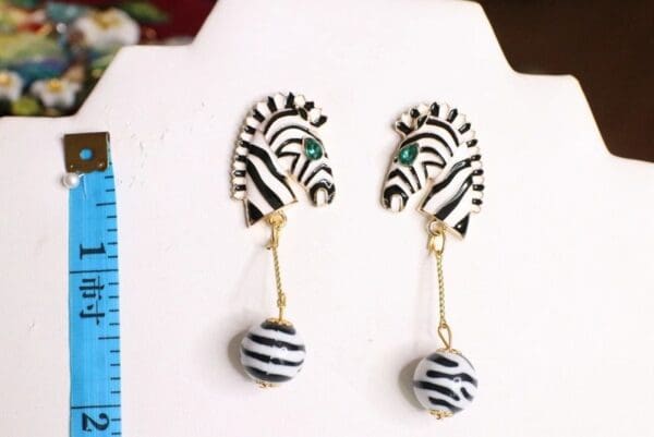 SOLD! 6337 Enamel Faced Zebra Light Weight Earrings - Image 3