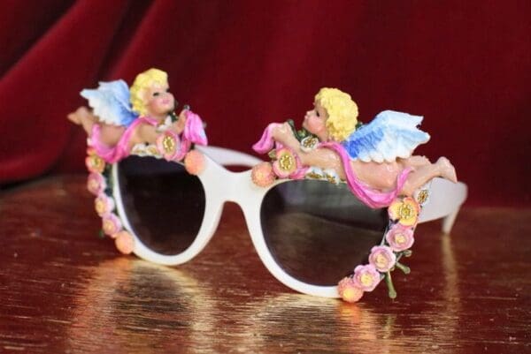 SOLD! 6340 Baroque Bright Hand Painted Faced Cherubs Angels Embellished Sunglasses - Image 3