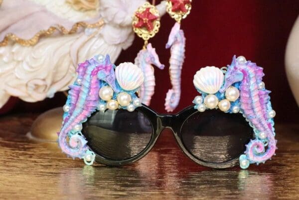 SOLD! 6353 Baroque Faced Seahorses Shell Hand Painted Embellished Sunglasses - Image 8