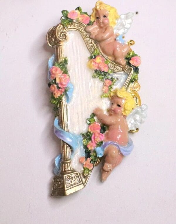 SOLD! 6387 Rococo Hand Painted Harp Angels Cherubs Huge Stunning Brooch - Image 9