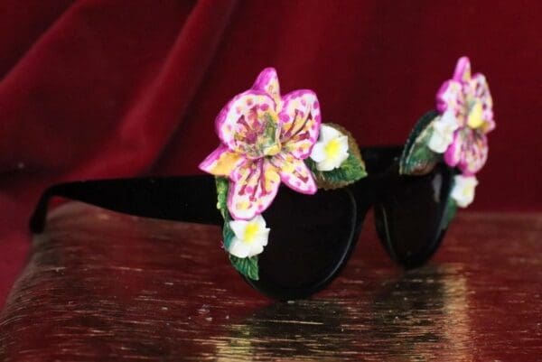 SOLD! 6390 Baroque Hawaii Plumeria Orchid Embellished Sunglasses - Image 3