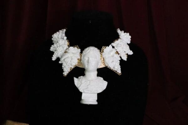 SOLD! 5536 Roman Revival White Architect Grapes Augustus Unusual Necklace - Image 5