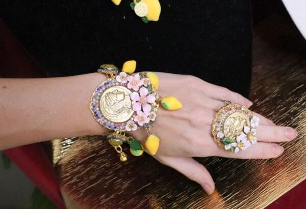 SOLD! 6529 Set Of Baroque Hand Painted Roman Coin Lemon Fruit Adjustable Bracelet+ Earrings - Image 5