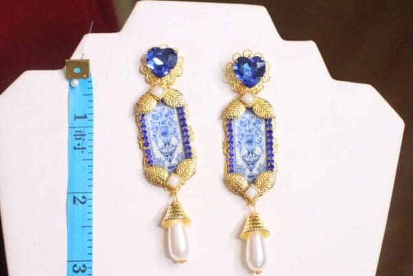 SOLD! 6598 Baroque Sicilian Blue Vase Tile Pattern Studs Earrings - Image 6