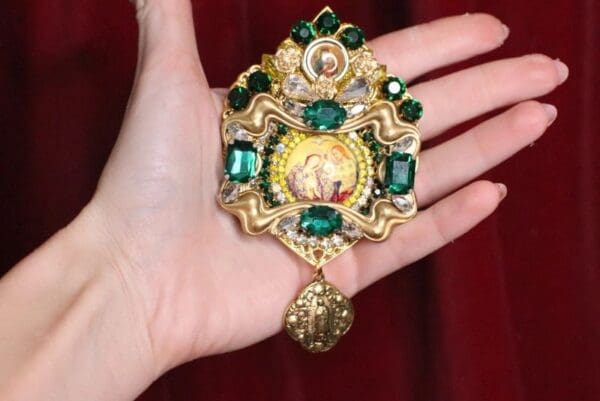 SOLD! 6653 Virgin Mary Cameo Vintage Style Massive Brooch - Image 2