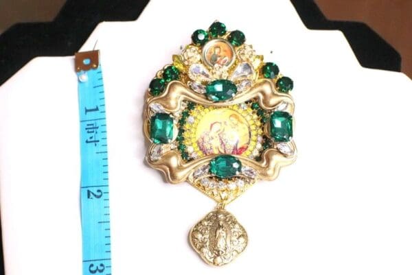 SOLD! 6653 Virgin Mary Cameo Vintage Style Massive Brooch - Image 4