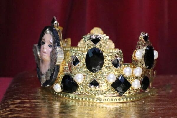 SOLD! 6748 Baroque Cherub Wings Black Rhinestones Crown Headband - Image 8