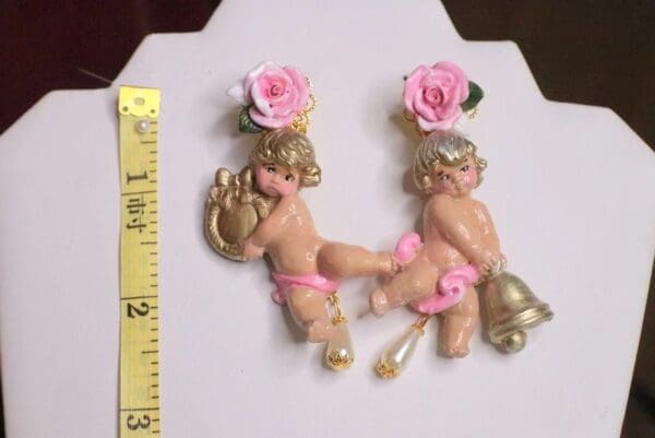 SOLD! 6793 Baroque Pale Pink Roses Musical Cherubs Red Ribbon Studs Earrings - Image 3