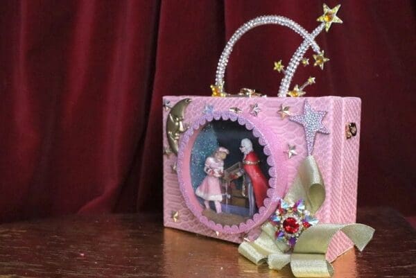 SOLD! 6796 Baroque 3D Effect Nutcracker Stars Trunk Cross-body Handbag - Image 2