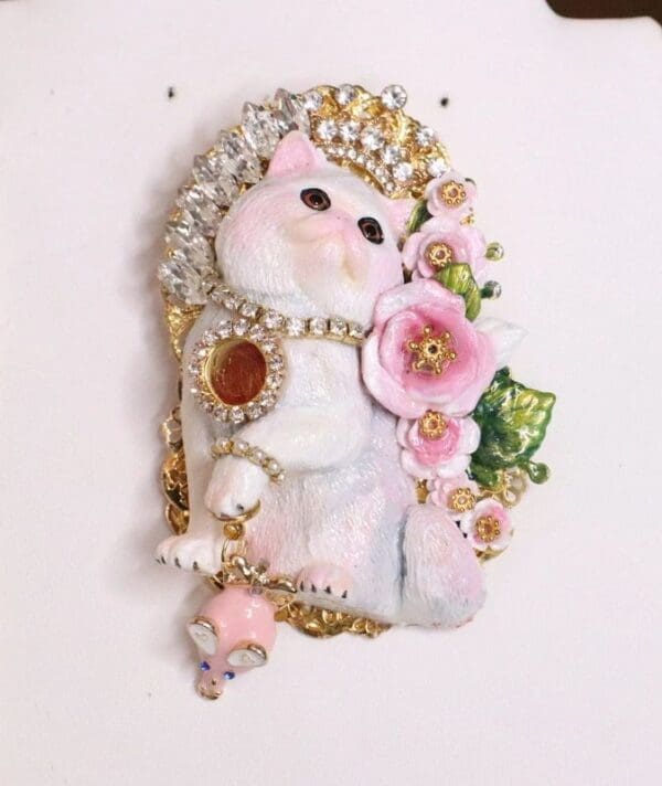 SOLD! 6829 Baroque Art Jewelry 3D Effect Lady-cat Roses Mouse Brooch - Image 5
