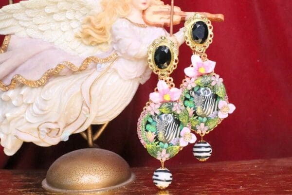 SOLD! 6854 Baroque Zebra Print Cameo Studs Earrings - Image 3
