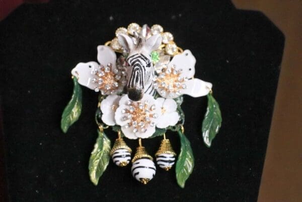 SOLD! 6868 Baroque 3D Effect Hand Painted Crystal Flowers Zebra Flower Huge Brooch - Image 2
