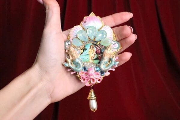 SOLD! 6885 Birth Of Venus Sea Horse Shell Pink Octopus Huge Stunning Brooch - Image 4