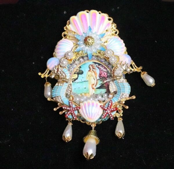 SOLD! 6886 Birth Of Venus Sea Horse Shell Pink Octopus Huge Stunning Brooch - Image 9