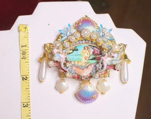 SOLD! 6887 Birth Of Venus Vintage Style Dragons Shell Pink Octopus Huge Stunning Brooch - Image 5