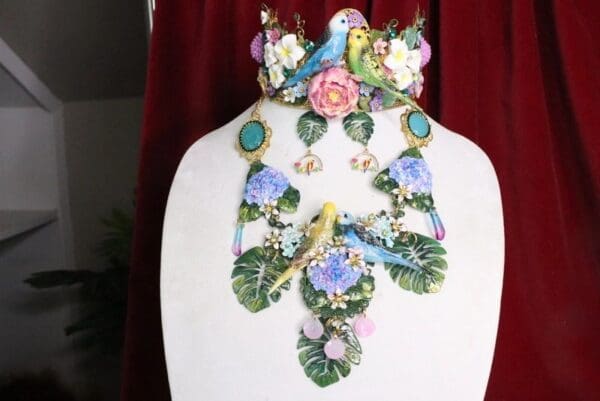 SOLD! 6890 Set Of Lilac Vivid Love Parrots Genuine Mystic Opal Hydrangea Necklace + Earrings - Image 5