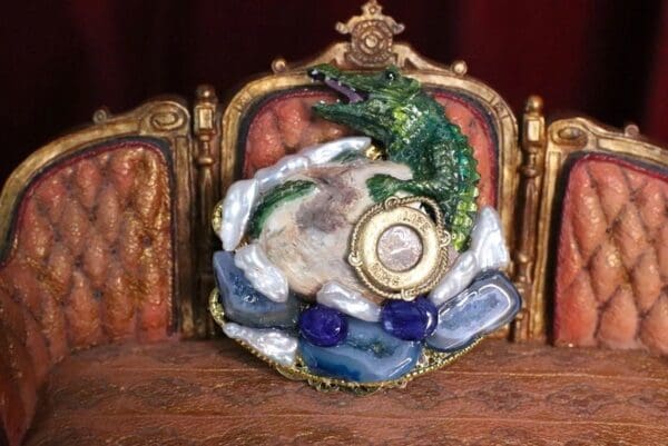 SOLD! 6919 Art Jewelry Vivid Crocodile Genuine Agates Pearls Unusual Brooch - Image 2