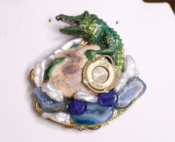 SOLD! 6919 Art Jewelry Vivid Crocodile Genuine Agates Pearls Unusual Brooch