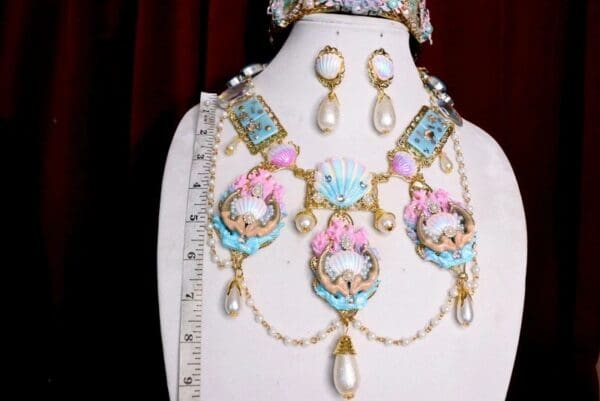 SOLD! 6942 Set Hand Painted Baroque Mermaids Coral Reef Genuine Chalcedony Agates Massive Necklace+ Earrings - Image 2
