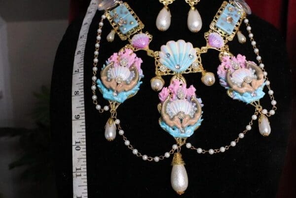 SOLD! 6942 Set Hand Painted Baroque Mermaids Coral Reef Genuine Chalcedony Agates Massive Necklace+ Earrings - Image 3